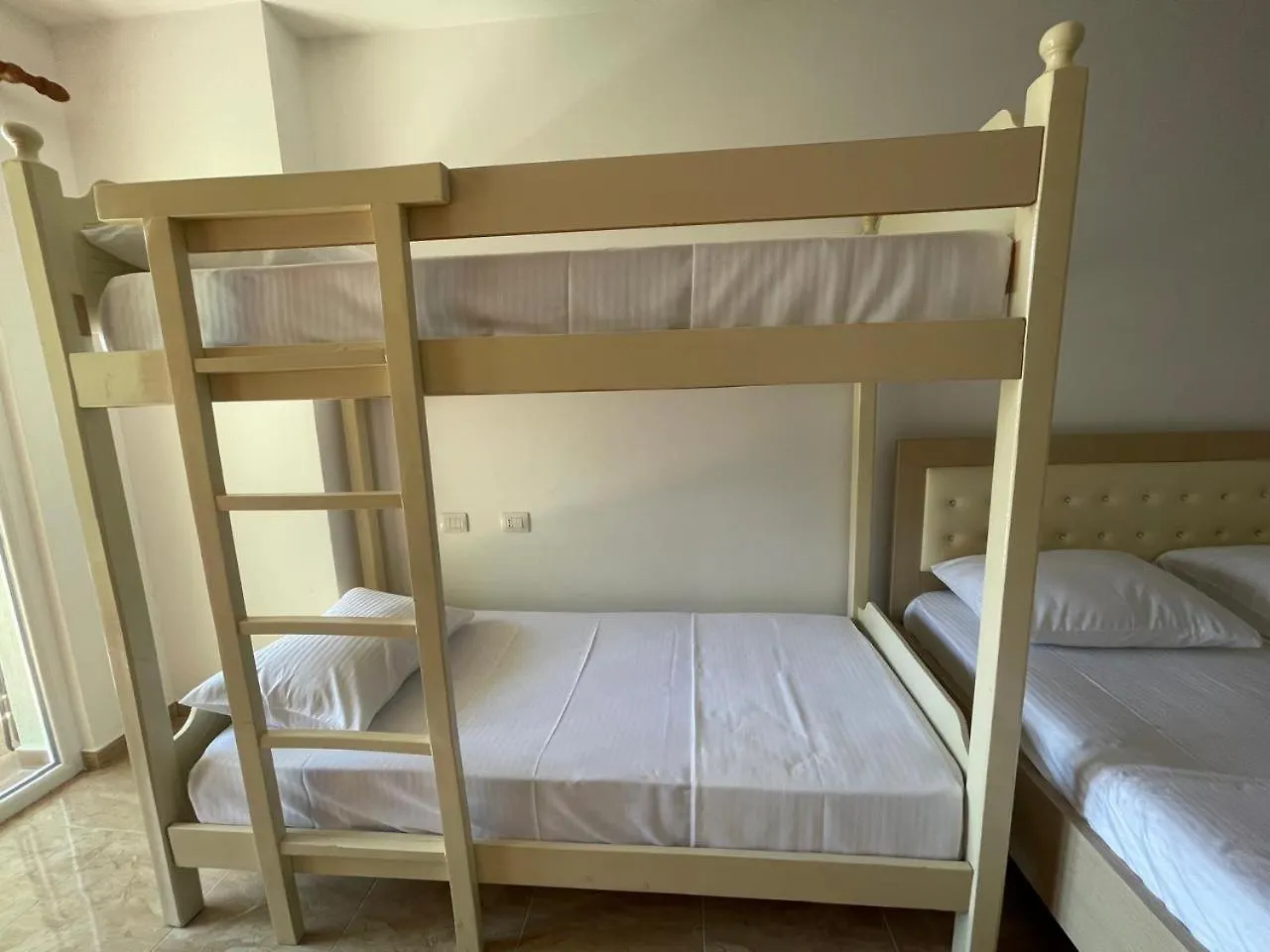 דירות Shëngjin Low Cost Banesa Kosovare