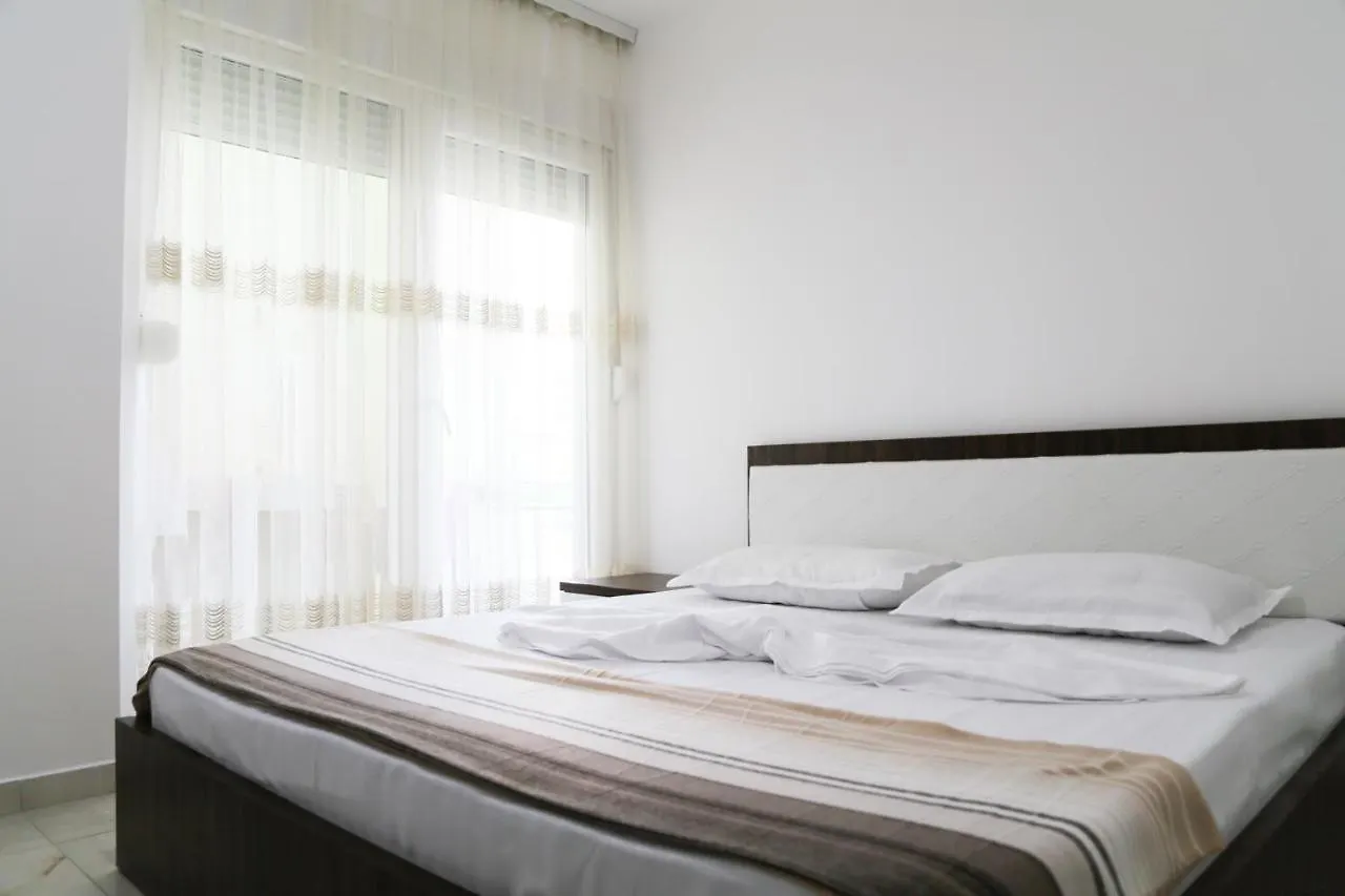 Low Cost Banesa Kosovare Apartment Shengjin