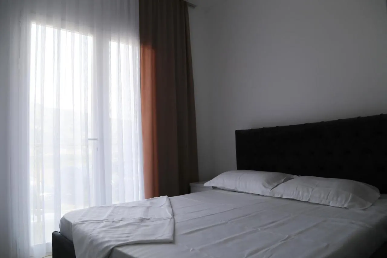 Low Cost Banesa Kosovare Apartment Shengjin