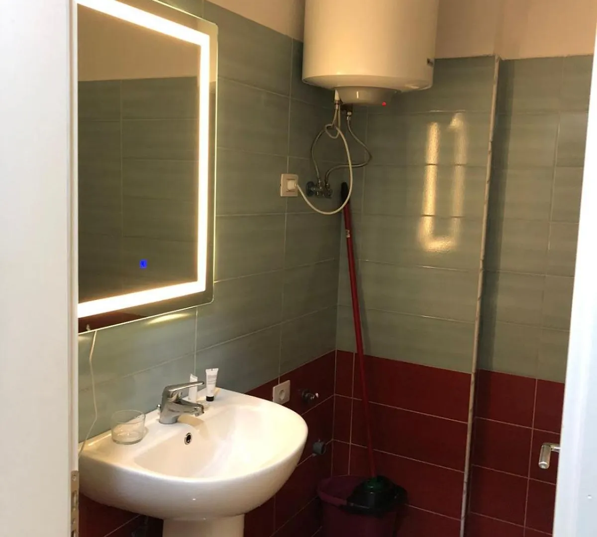 Low Cost Banesa Kosovare Apartment Shengjin