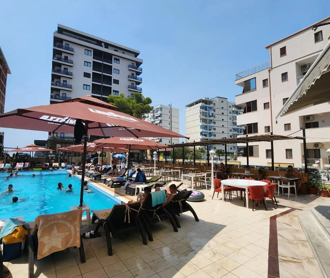 Low Cost Banesa Kosovare Apartment Shengjin